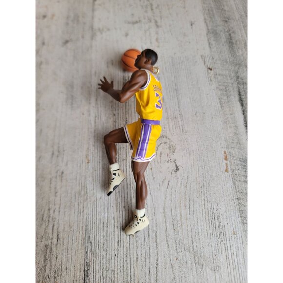 Hallmark magic Johnson Lakers basketball vintage ornament Xmas - Picture 3 of 6